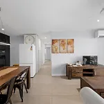 Castlebar Street Kangaroo Point